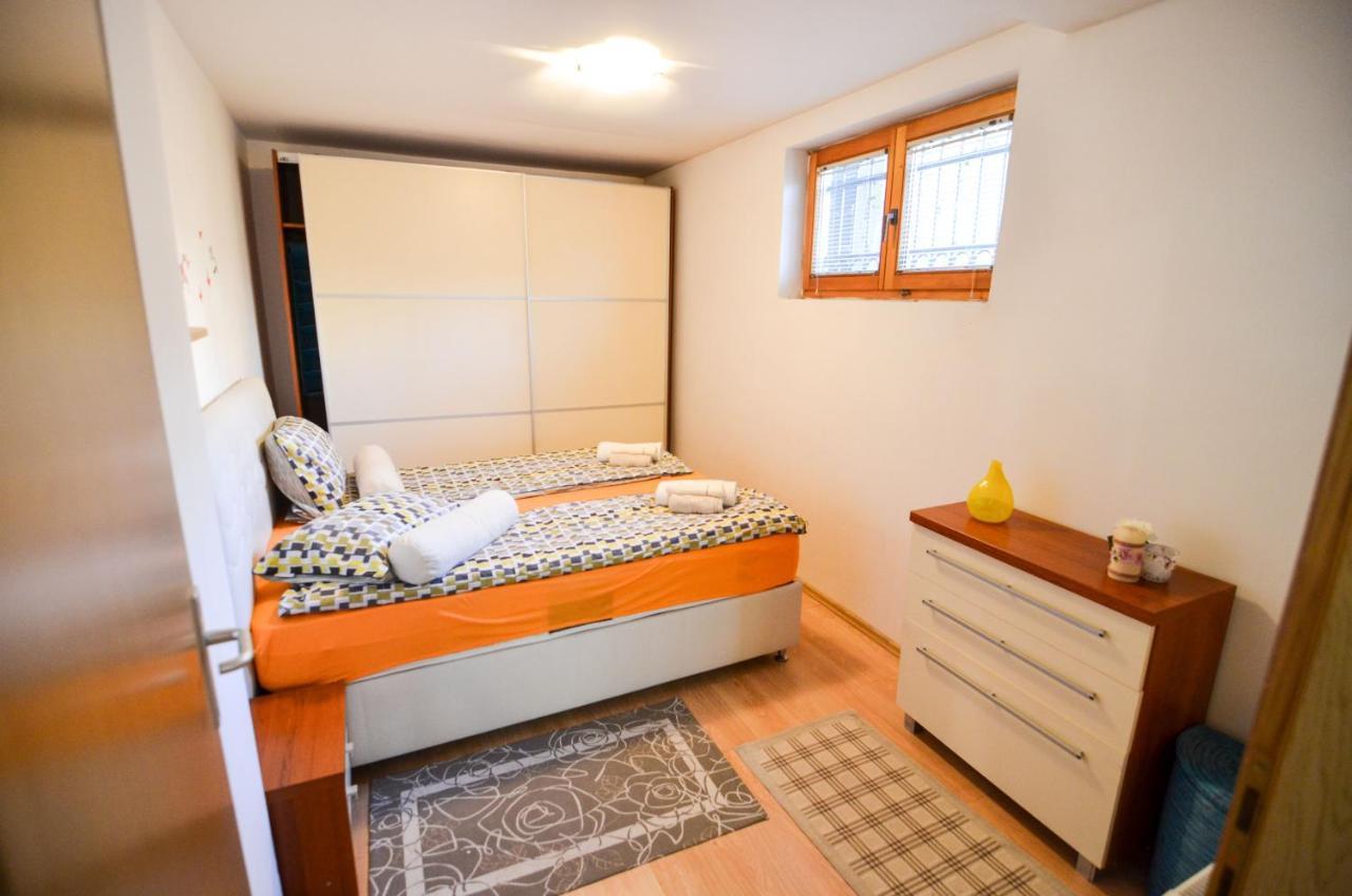 Blacksmith Apartment + Free Private Parking SJJ Exterior photo